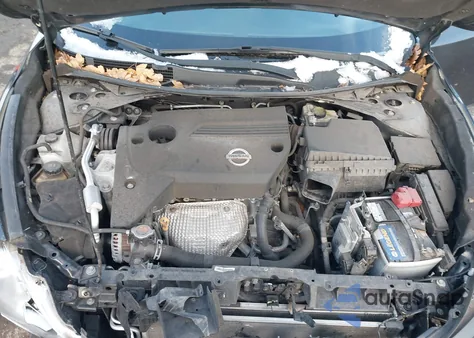 2015 Nissan Altima 2.5 Sv из США, поврежденный, VIN 1N4AL3AP1FC243158